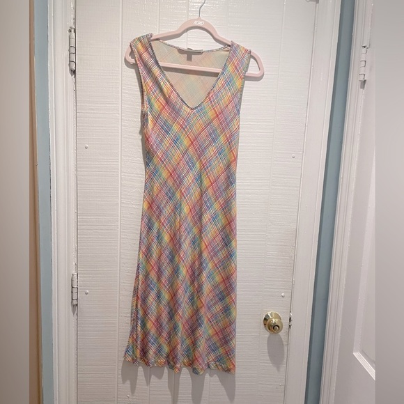 Diane von Furstenberg Multi Color Dress - Size 8 EUC - Picture 1 of 5